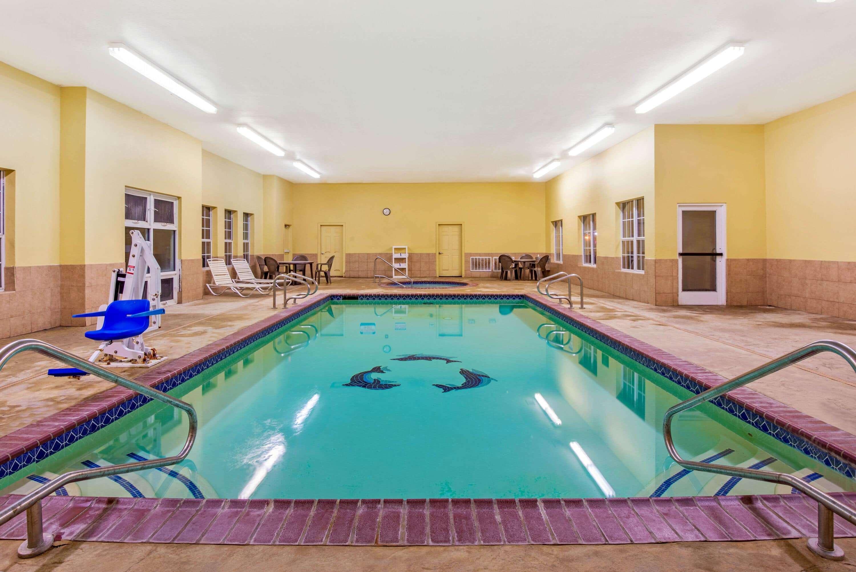 Отель La Quinta By Wyndham Eastland Экстерьер фото